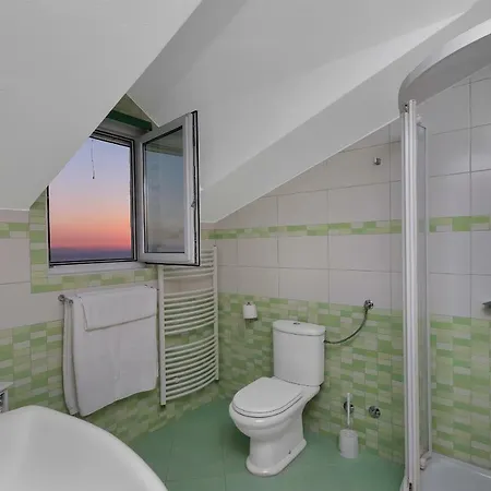 Villa Ana Podgora (Split-Dalmatia)