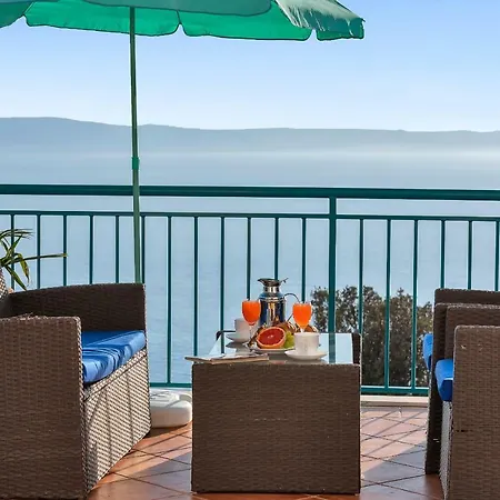 Ana * Podgora (Split-Dalmatia)