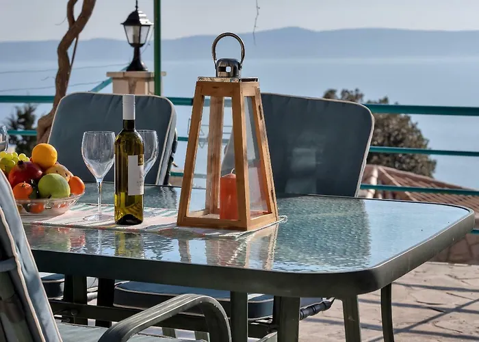 Ana * Podgora (Split-Dalmatia)